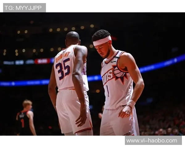 布克热身后将决定是否在麦迪逊广场花园出战比赛 布克热身后将决定是否在麦迪逊广场花园出战比赛